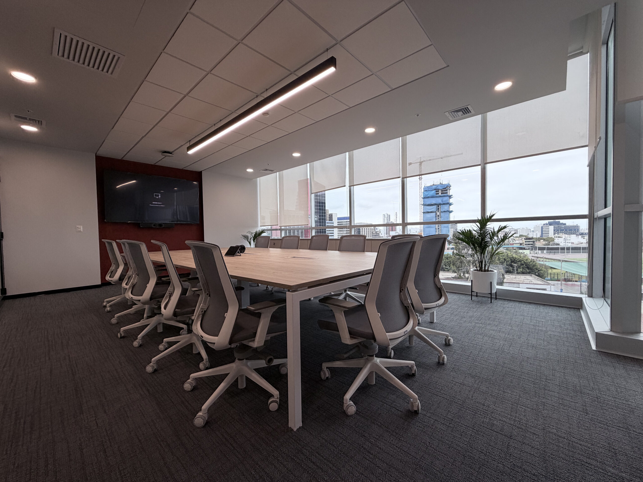 Equipo Integra Development Group en obra